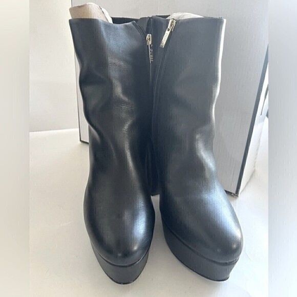 GUESS Women's Crafty 9.5M Heavy Platform Booties boots high heels,  club shoes - Picture 8 of 16